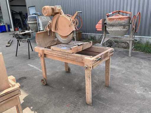 Polieri Riga Stone Cutting Machine