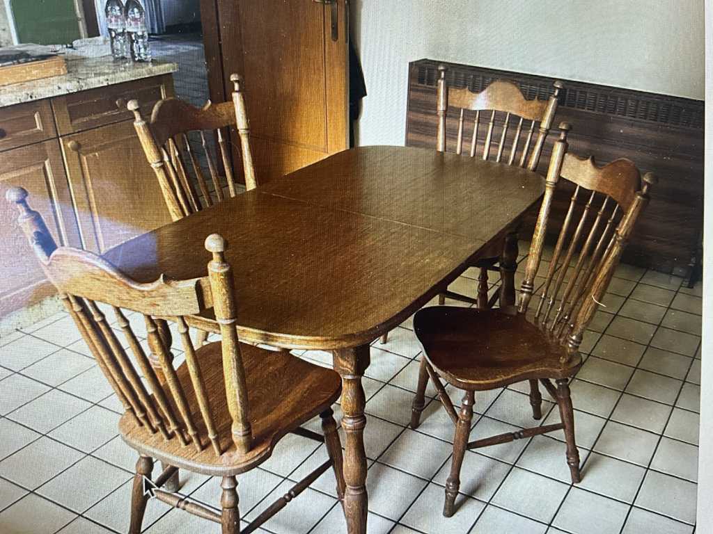 Wooden kitchen table+4 chairs