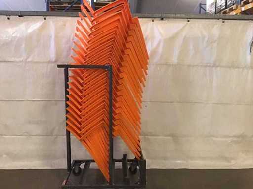 La sedia del ristorante Eagle (20 volte)