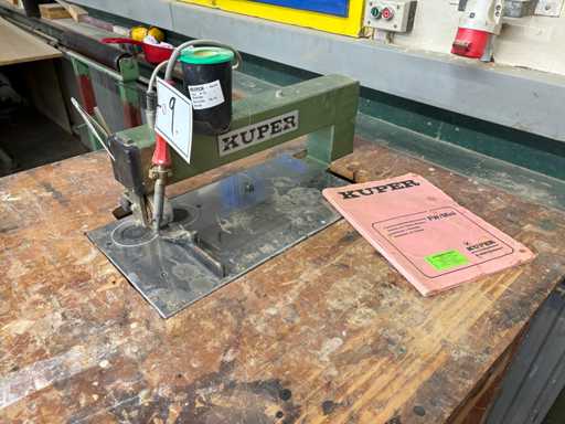 Mașina de asamblare a furnirului KUPER FW MINI