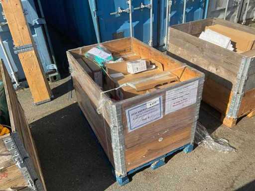 Różne urządzenia operacyjne, w tym respiratory