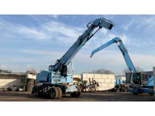 d695be71-c33c-4a39-a578-bfc0cf1fb0a0.mp4