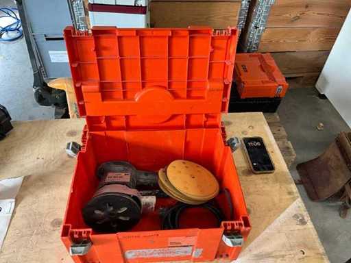 Lijadora orbital aleatoria BTI 150mm EX 150 AC con abrasivo en caja de plástico naranja Systra Modul