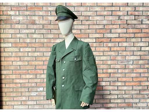 Charge grüner Armeejacken