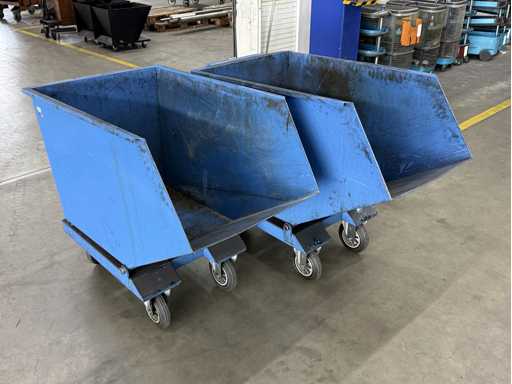 FETRA 4702A 2 tipping containers