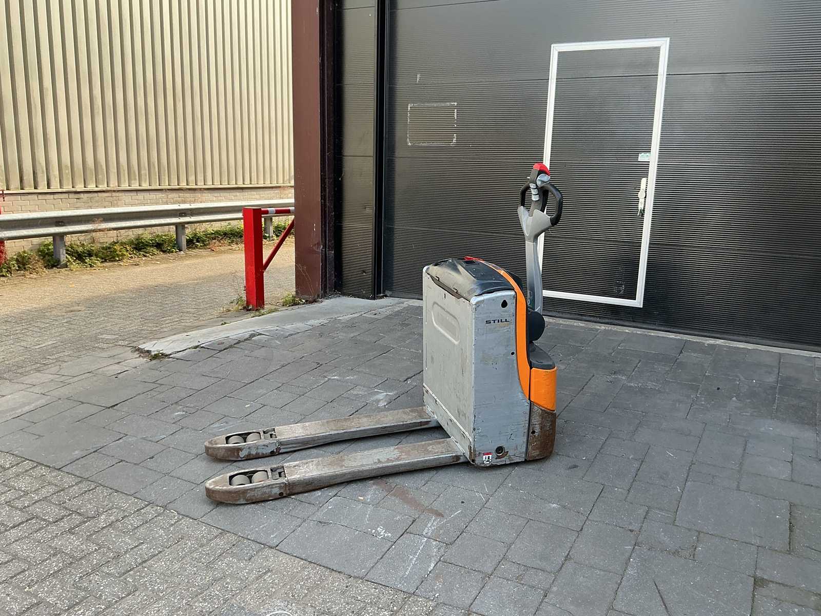 STILL – EXU18 – Electric Pallet Trucks – 2017