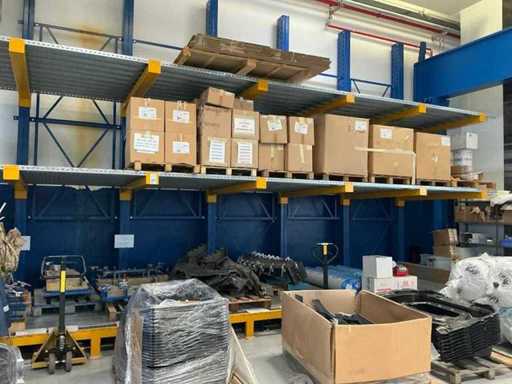 2016 LEONI SISMO Scaffalatura cantilever senza contenuto