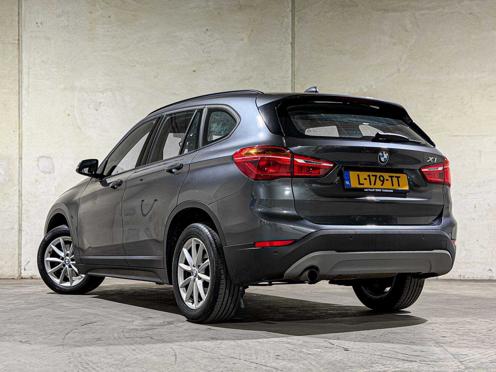BMW X1 sDrive18i Centennial High Executive 134pk 2016, L-179-TT