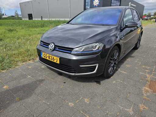 Volkswagen Golf 1.4 TSI GTE automat, GS-826-J