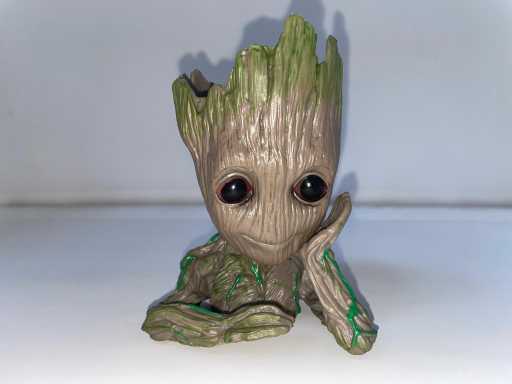 Plastikowa doniczka Baby Groot (2456x)