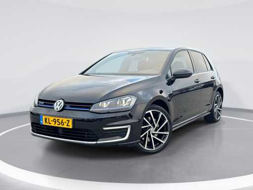 Volkswagen Golf 1.4 TSI GTE 2015 | KL-956-Z