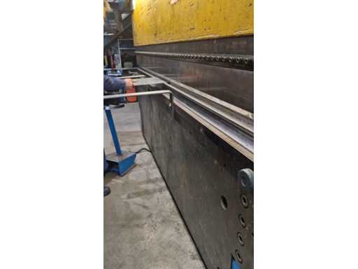 9030fdc3-ee3f-4826-b055-7b92e7116ba0.MP4