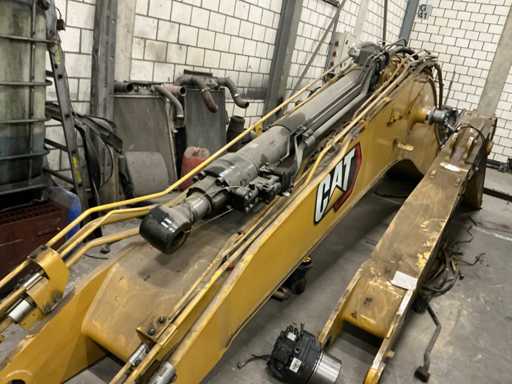 Caterpillar 340 Boom