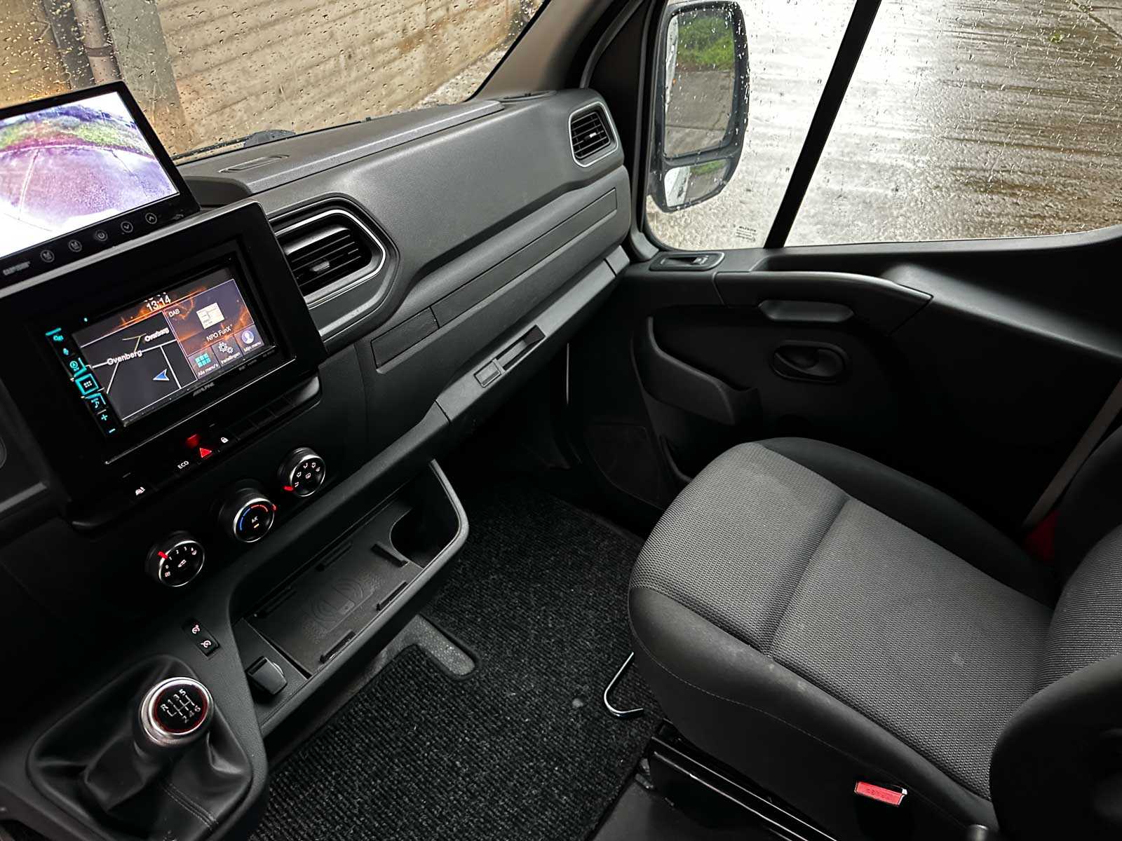 Renault Master T35 2.3dCi L3H2 W.E. 135pk 2024 (Origineel-NL + 1e eigenaar), V-22-HBV