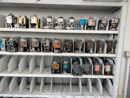 Mini mechanical and electro-pneumatic applicators (27x)