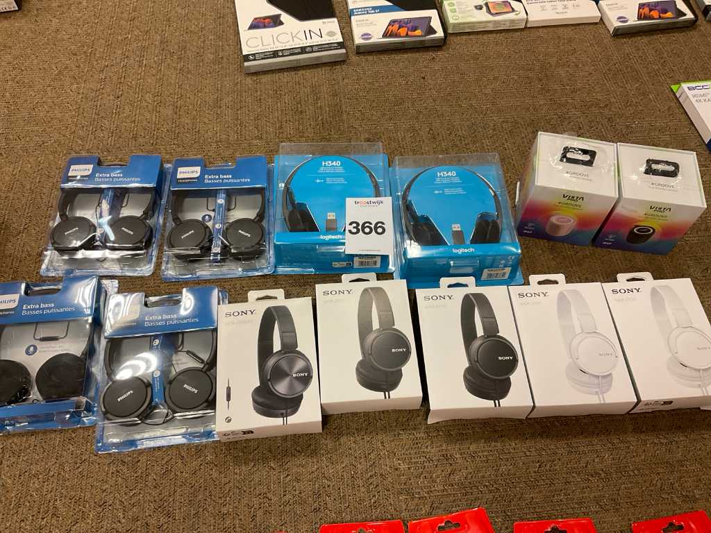 Sony Philips Vista Party headphones and Bluetooth speakers