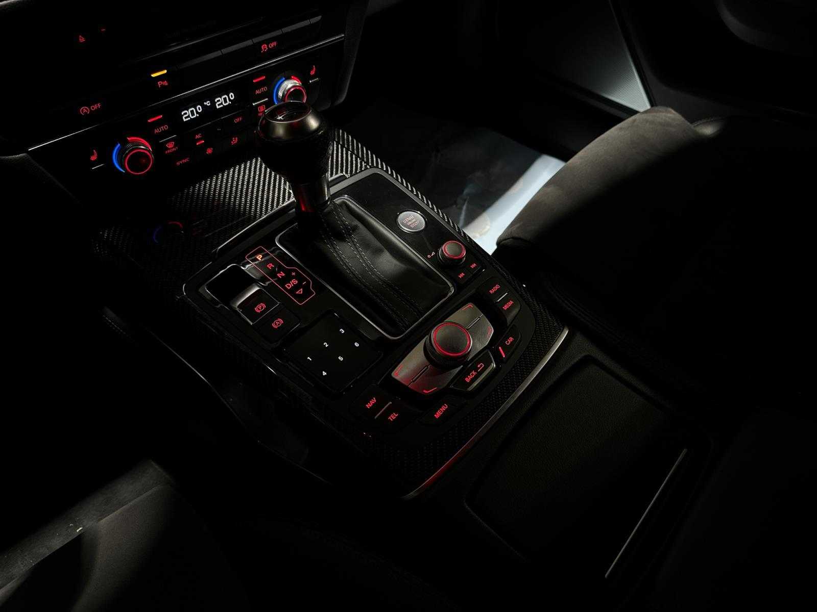 Audi RS6 Avant 4.0 V8 TFSI Quattro C7 561pk 2013