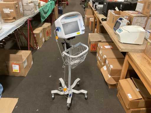 WelchAllyn Vital Signs 6000 series Patient Monitor