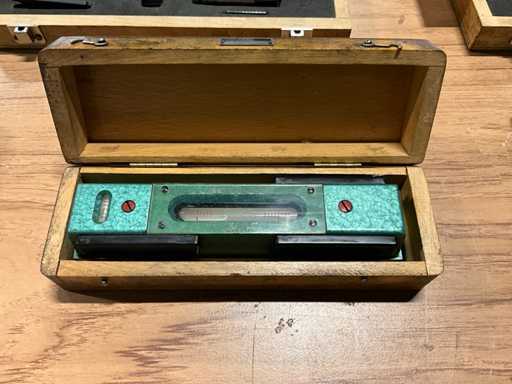 Kinex 0.02>1000 Niveau machine