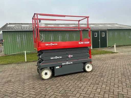 2017 Skyjack SJIII 3226 Aerial Platform