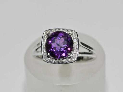 Bague en or blanc 9 nōts avec diamant naturel 2,02 ct