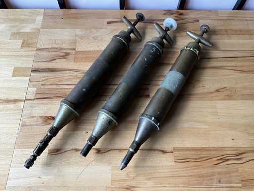 Decorative antique grease gun (3x)
