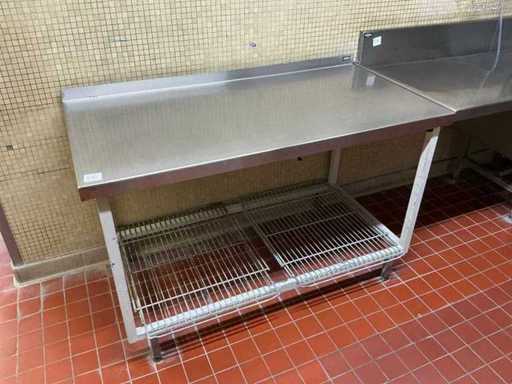 Roestvrijstalen tafel