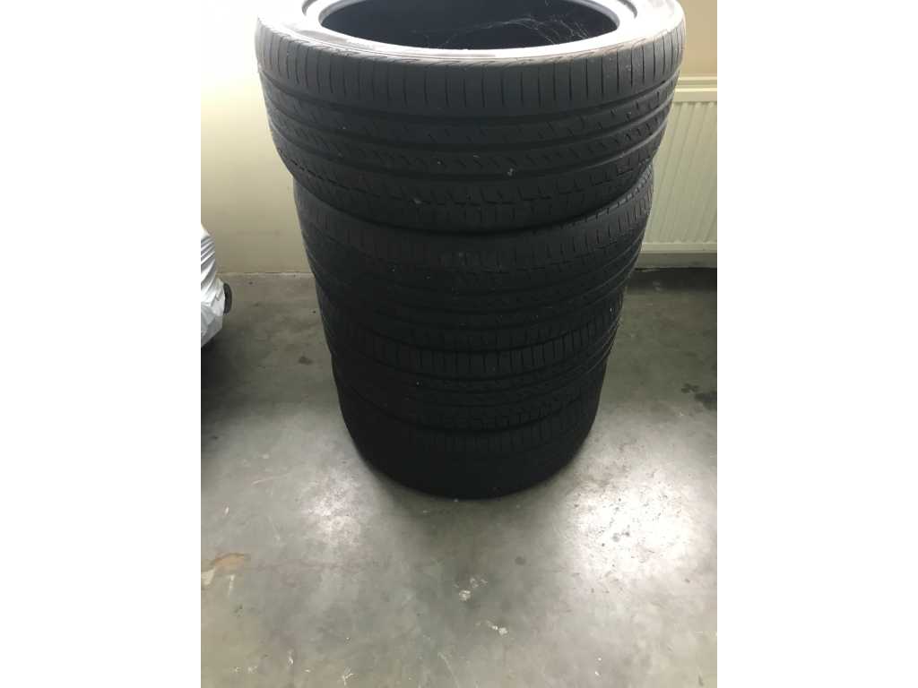 Tyre 245/45 R19 (4x)