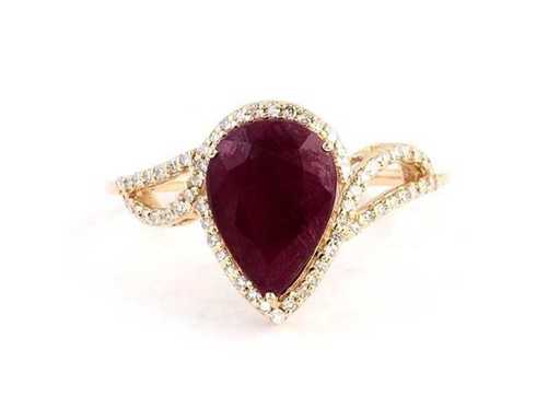 Anello in oro giallo 14 carati con 2,80 ct. diamante