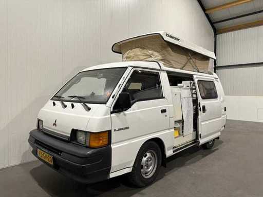 Mitsubishi L300 2.0 PANOUL CU RULOTA LUNGĂ PE BENZINĂ VJ-GV-20 DE 94.000 KM