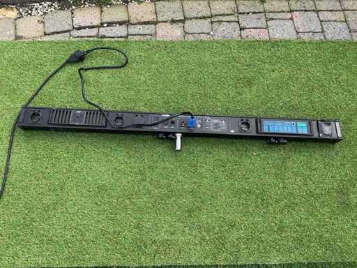 Barre glissante Showtec 4 SCHUKO – Barre lumineuse DMX – 1000W – Petit défaut