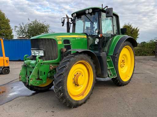 2008 John Deere 6830 Premium Tracteur agricole à traction intégrale