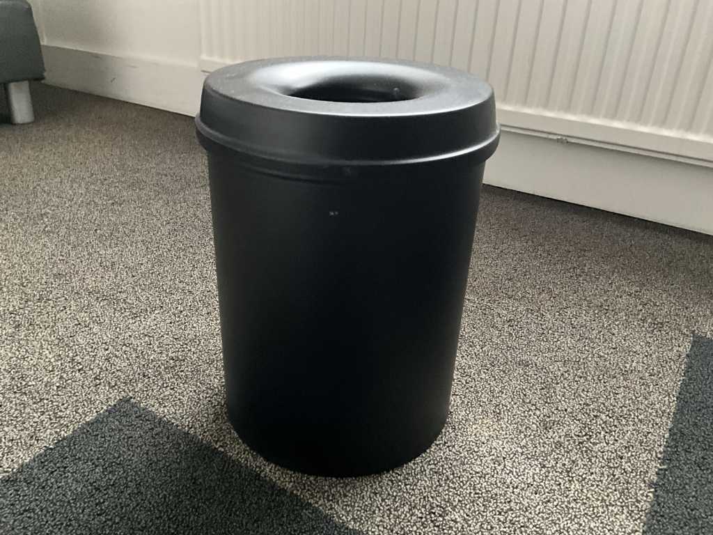 Flame retardant trash can (10x)