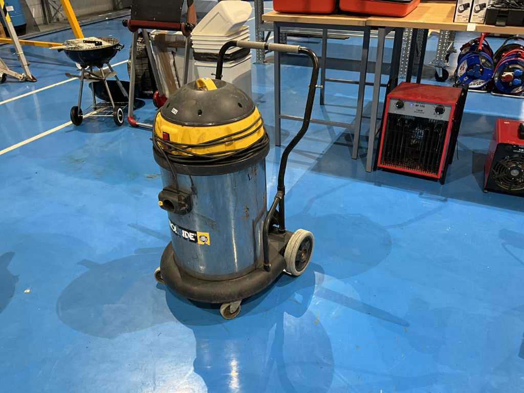 Ironside 692HS2 Water Vacuum Cleaner