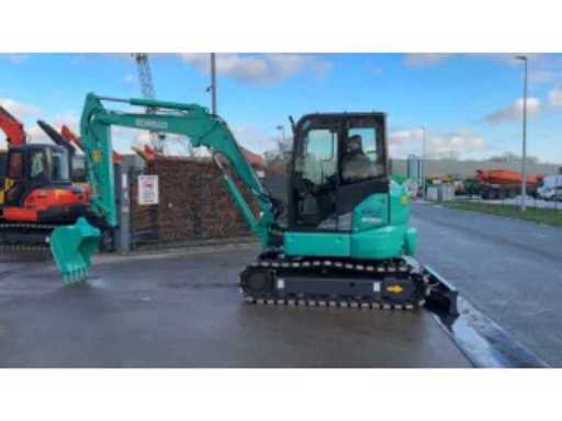 e676936e-19ae-4aaa-9ade-f0b31c83d5a7.mp4