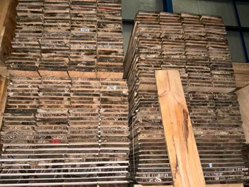 Construc?ii din pin radiata din lemn pin radiata (400x)