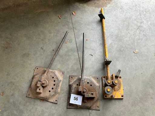 Various tube benders (3x)