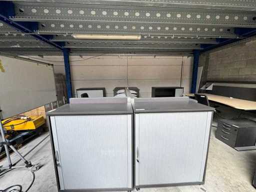 Bureaus en kasten (15x)