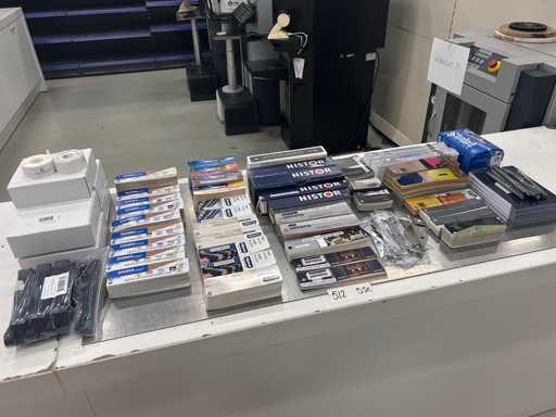 Diagrame de culori ?i rechizite (55x)