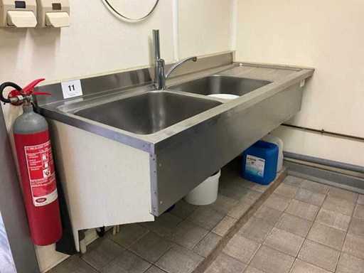 Lavabo en acier inoxydable