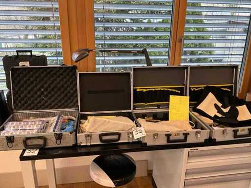 Cutie de sortiment cu conținut (4x)