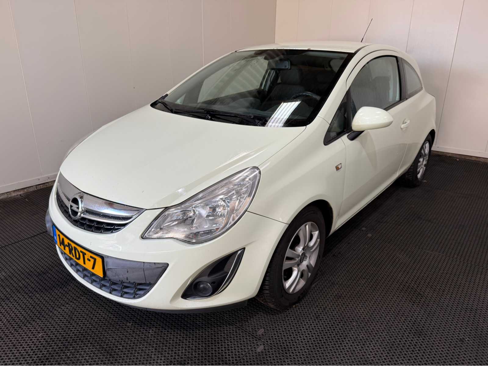 Opel – Corsa – 1.3 – Cars – 2011