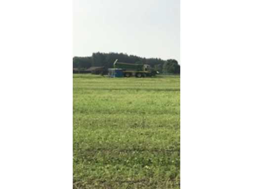 858e373a-5ed5-4b40-a14f-2649f0b83e47.mp4