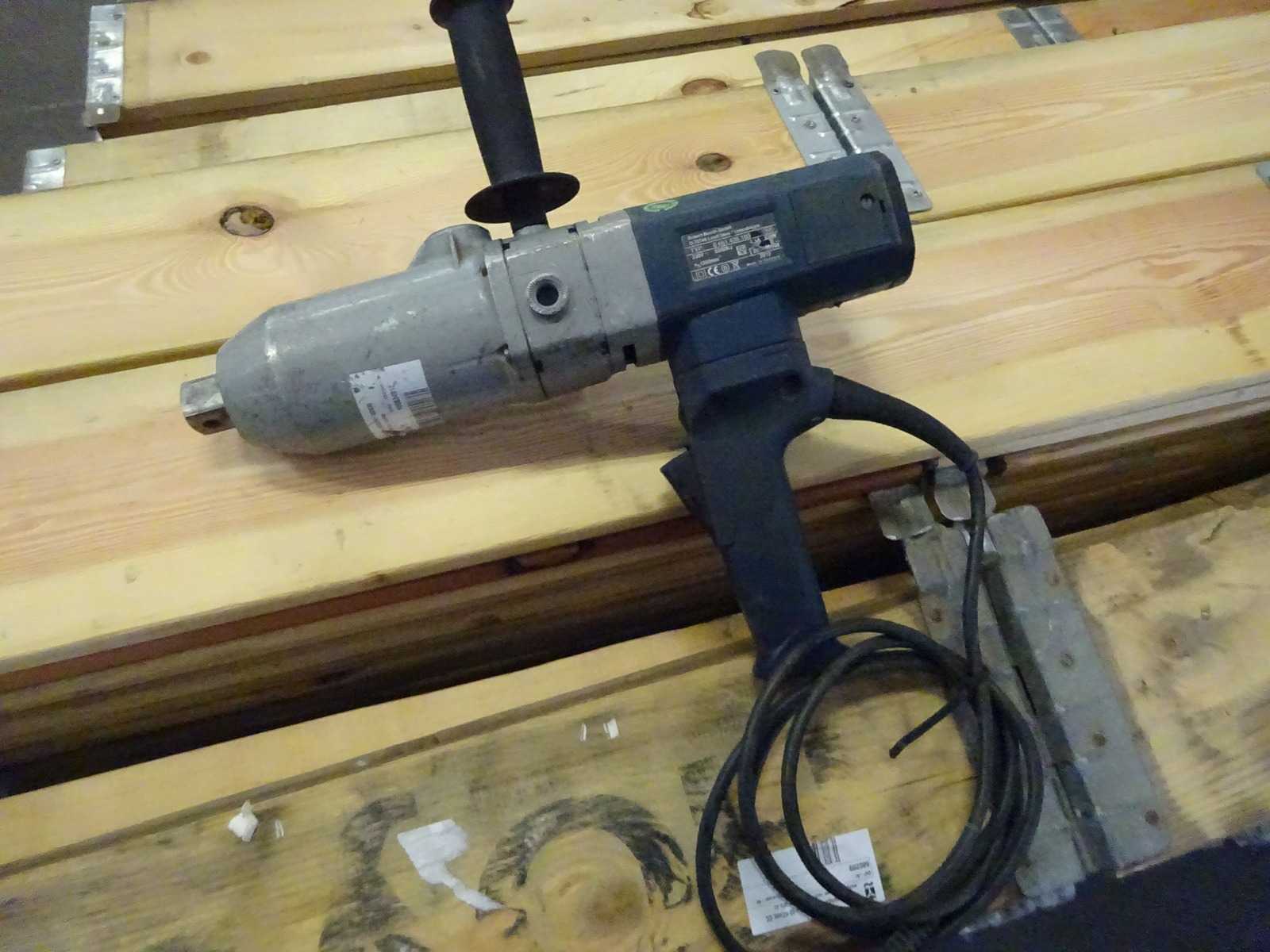 Bosch GDS30 Impact Wrench 7x Troostwijk Auctions