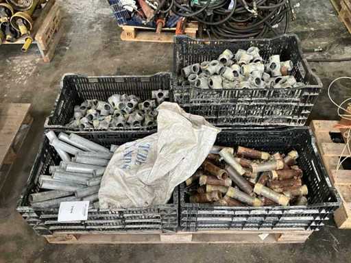 Ø Accoppiamenti a tubi da 33 mm