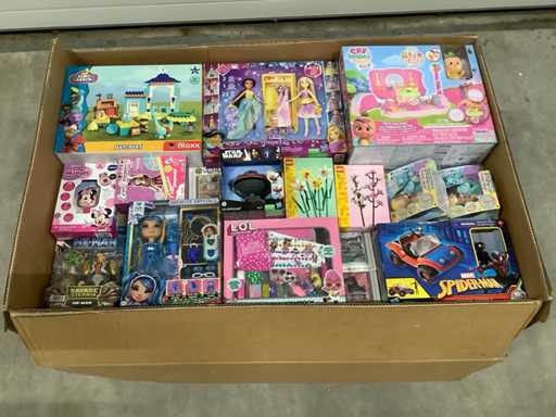 Toys - Including Lego, Star Wars and LOL