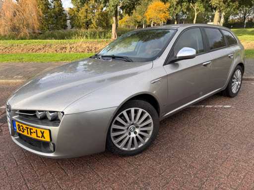 Alfa Romeo 159 Sportwagon 2.2 JTS Distinctive , 83-TF-LX