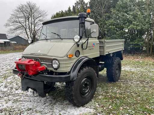 1980 Mercedes-Benz 406 Unimog
