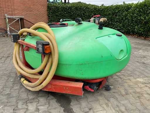 Réservoir avant AMR WF 11