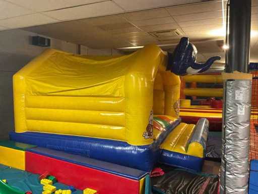 Bouncy castle
